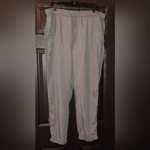 Knox Rose Gray pants